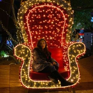 Meet your Posher, Noemi